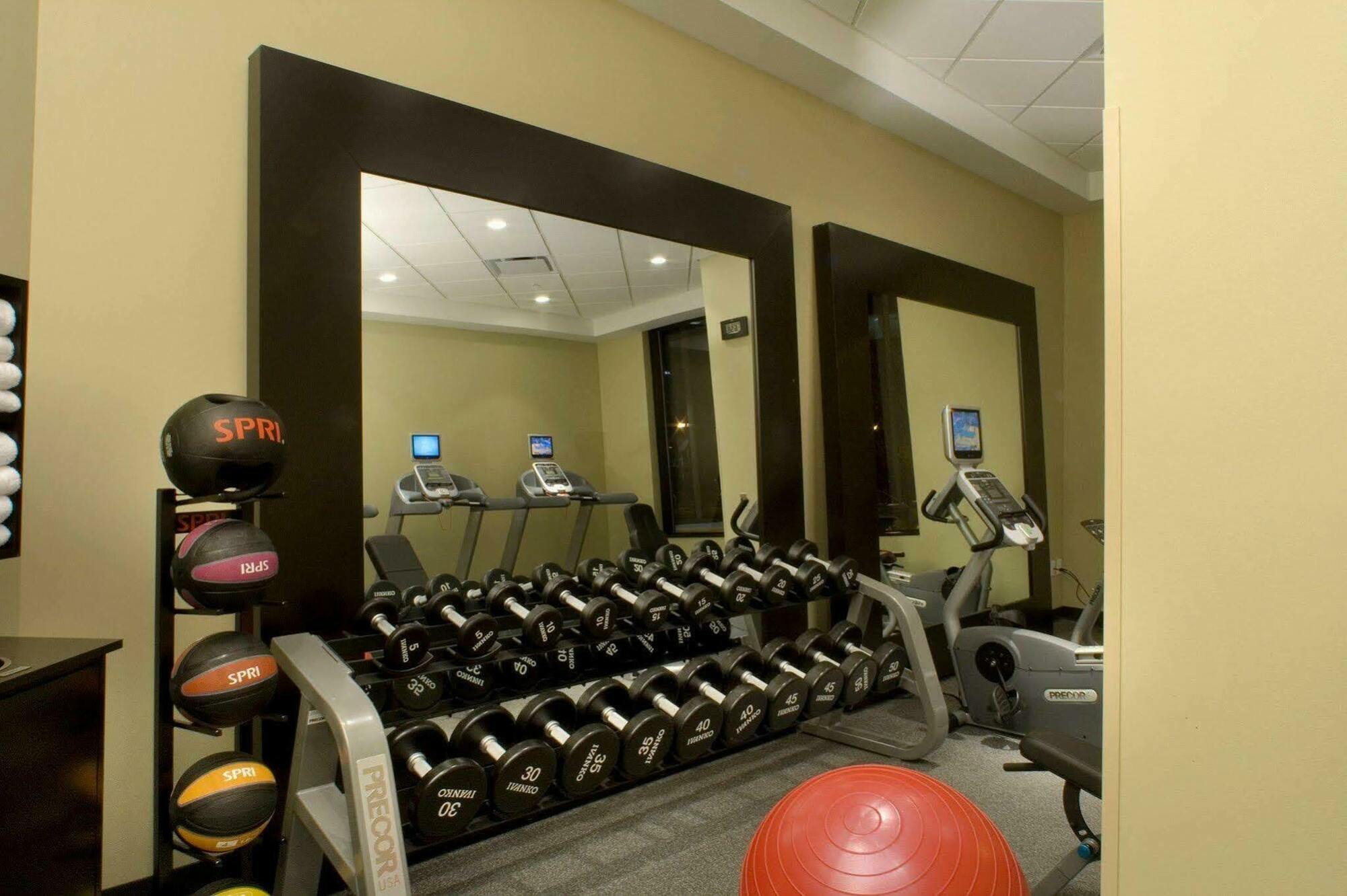 Hilton Garden Inn Minneapolis Downtown Facilidades foto